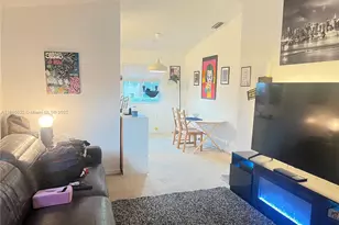 3390 NE 9th St, Homestead, FL 33033 - Photo 3