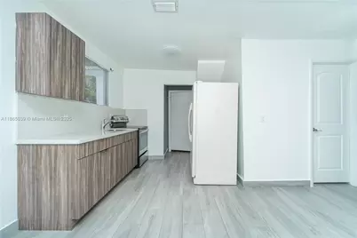 5725 NW 24th Ave, Miami, FL 33142 - Photo 5