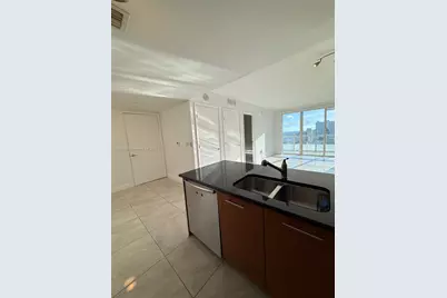 50 Biscayne Blvd #3405, Miami, FL 33132 - Photo 5