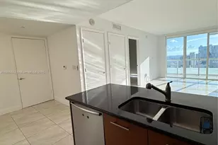 50 Biscayne Blvd, Miami, FL 33132 - Photo 5