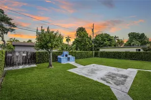 435 NW 100th Terrace, Miami, FL 33150 - Photo 15