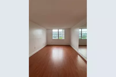 1080 94th St #407, Bay Harbor Islands, FL 33154 - Photo 17