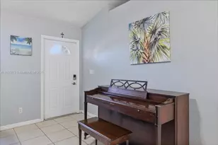 1405 SW 9th Ave, Cape Coral, FL 33991 - Photo 3