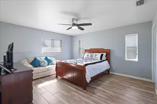 1405 SW 9th Ave, Cape Coral, FL 33991 - Photo 15