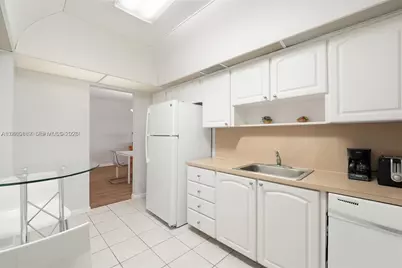 3801 S Ocean #2Z, Hollywood, FL 33019 - Photo 13