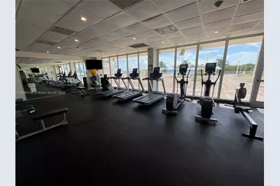 5701 Collins Ave #1201, Miami Beach, FL 33140 - Photo 45