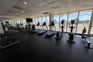 5701 Collins Ave, Miami Beach, FL 33140 - Photo 45