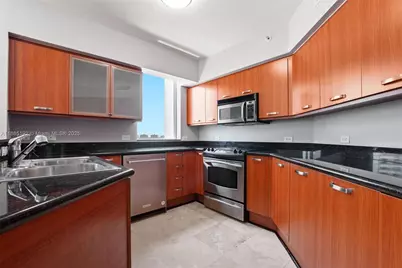 2001 N Ocean Blvd #701, Fort Lauderdale, FL 33305 - Photo 7