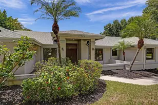 15365 Meadow Wood Dr, Wellington, FL 33414 - Photo 9
