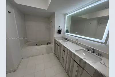 6301 Collins Ave #3002, Miami Beach, FL 33141 - Photo 25