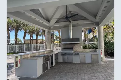6301 Collins Ave #3002, Miami Beach, FL 33141 - Photo 39
