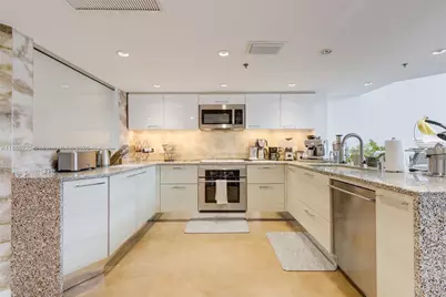 5445 Collins Ave #P2, Miami Beach, FL 33140 - Photo 47