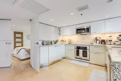 5445 Collins Ave #P2, Miami Beach, FL 33140 - Photo 7