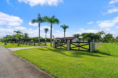 19926 SW 326th St, Homestead, FL 33030 - Photo 25