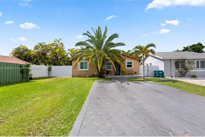 12500 SW 251st Ter, Homestead, FL 33032 - Photo 1