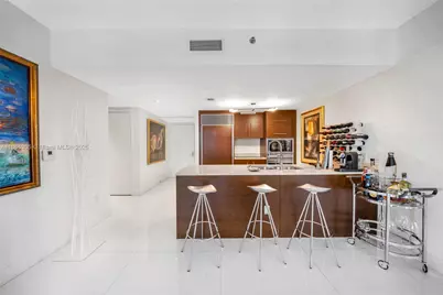 475 Brickell Ave #712-714, Miami, FL 33131 - Photo 13