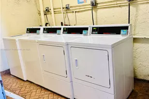 3700 NW 21st St, Lauderdale Lakes, FL 33311 - Photo 21