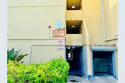 3700 NW 21st St #109, Lauderdale Lakes, FL 33311 - Photo 3