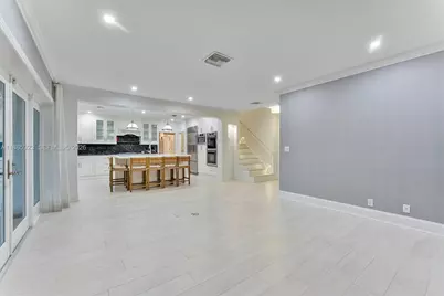 746 Marble Ct, Boca Raton, FL 33432 - Photo 25