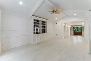 746 Marble Ct, Boca Raton, FL 33432 - Photo 11