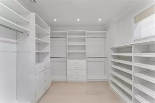 746 Marble Ct, Boca Raton, FL 33432 - Photo 47