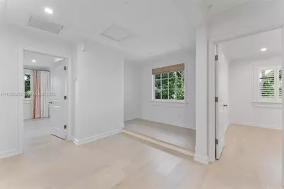 746 Marble Ct, Boca Raton, FL 33432 - Photo 43