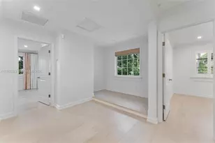 746 Marble Ct, Boca Raton, FL 33432 - Photo 43