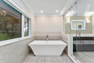 746 Marble Ct, Boca Raton, FL 33432 - Photo 55