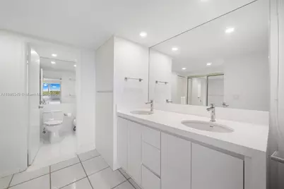 155 Ocean Lane Dr #1104, Key Biscayne, FL 33149 - Photo 15