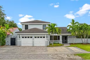 8705 NW 150th Terrace, Miami Lakes, FL 33018 - Photo 1