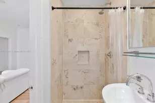 1211 Pennsylvania Ave, Miami Beach, FL 33139 - Photo 11