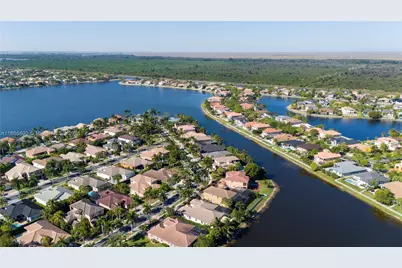 18991 SW 32nd St, Miramar, FL 33029 - Photo 75