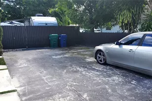 10529 NW 35th Ave, Miami, FL 33147 - Photo 3