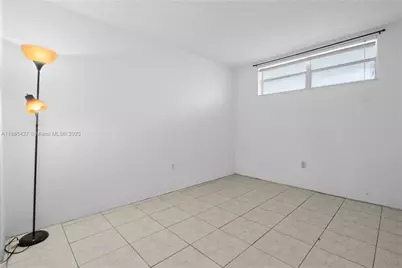 3030 Marcos Dr #T203, Aventura, FL 33160 - Photo 19