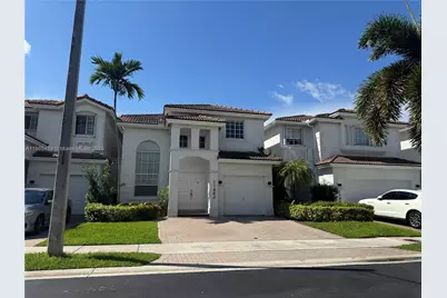 11482 NW 69th Ter, Doral, FL 33178 - Photo 1