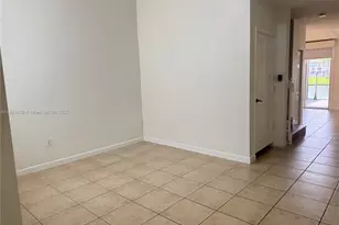 11482 NW 69th Terrace, Doral, FL 33178 - Photo 5