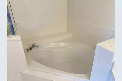 11482 NW 69th Ter, Doral, FL 33178 - Photo 37