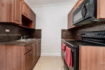 2525 NW 156th St, Miami Gardens, FL 33054 - Photo 11