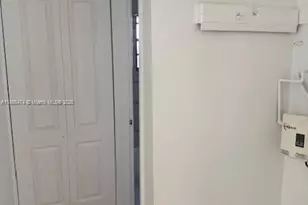 1258 Marseille Dr, Miami Beach, FL 33141 - Photo 7