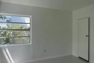 1258 Marseille Dr, Miami Beach, FL 33141 - Photo 3