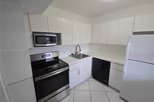 20500 W Country Club Dr, Aventura, FL 33180 - Photo 7