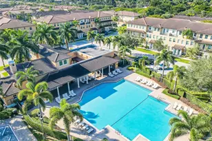 14749 SW 9th St, Pembroke Pines, FL 33027 - Photo 3