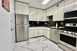 2030 S Ocean Dr, Hallandale Beach, FL 33009 - Photo 5