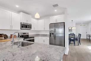 624 NE 5th Way, Florida City, FL 33034 - Photo 17