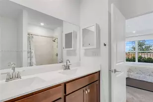 624 NE 5th Way, Florida City, FL 33034 - Photo 25