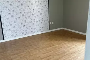 7035 NW 186th St, Hialeah, FL 33015 - Photo 7