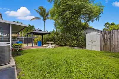 12753 SW 265th Ter, Homestead, FL 33032 - Photo 17