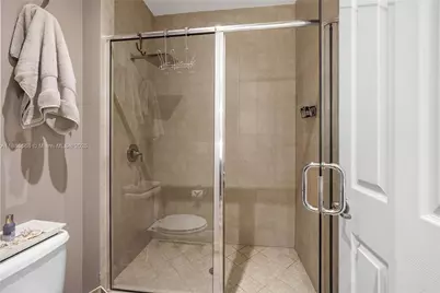 9835 NW 86th Ter, Doral, FL 33178 - Photo 29