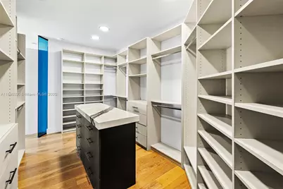 3251 NE 164th St, North Miami Beach, FL 33160 - Photo 29