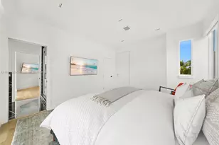 3251 NE 164th St, North Miami Beach, FL 33160 - Photo 39